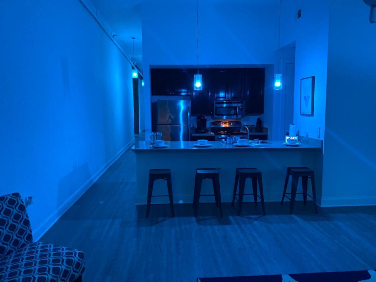Industrial Smart Home Apartment In The Center Of Downtown 멤피스 외부 사진
