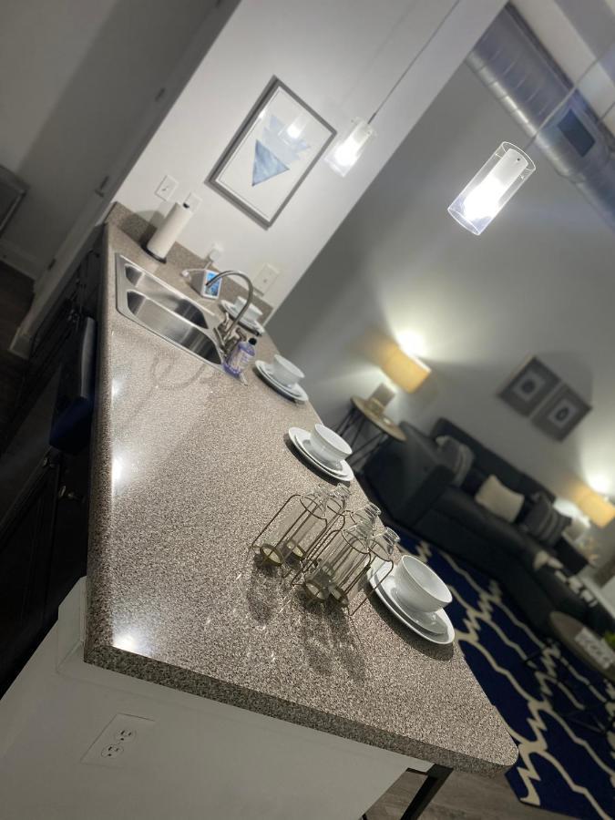 Industrial Smart Home Apartment In The Center Of Downtown 멤피스 외부 사진